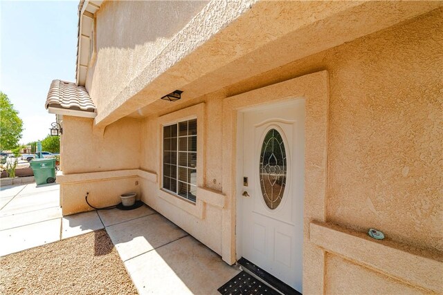 3048 Mallory Loop, Kingman, AZ 86401 - entrance to property with stucco siding