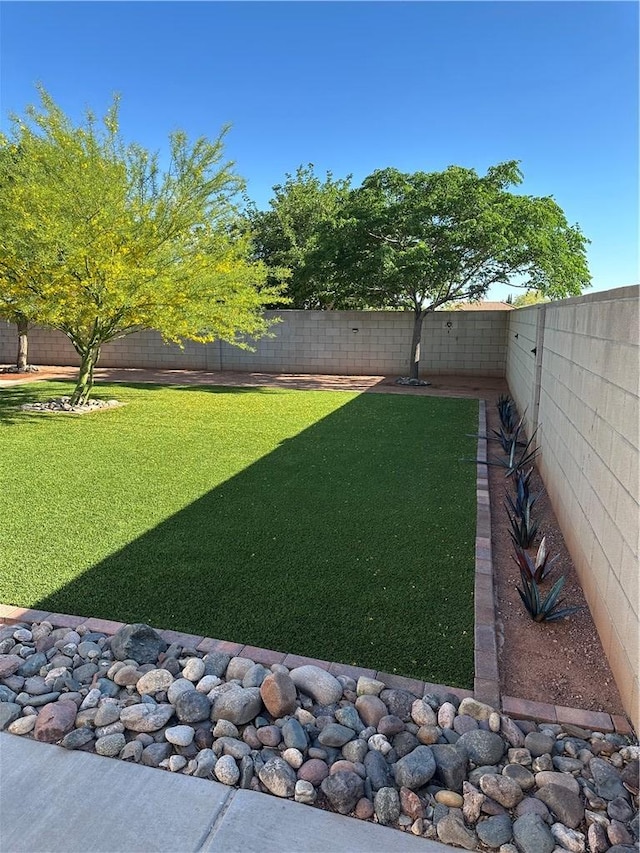 405 Greenway Dr, Kingman, AZ 86401 - photo 63