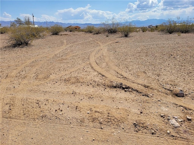 1566 S Glenbar Rd, Golden Valley, AZ 86413