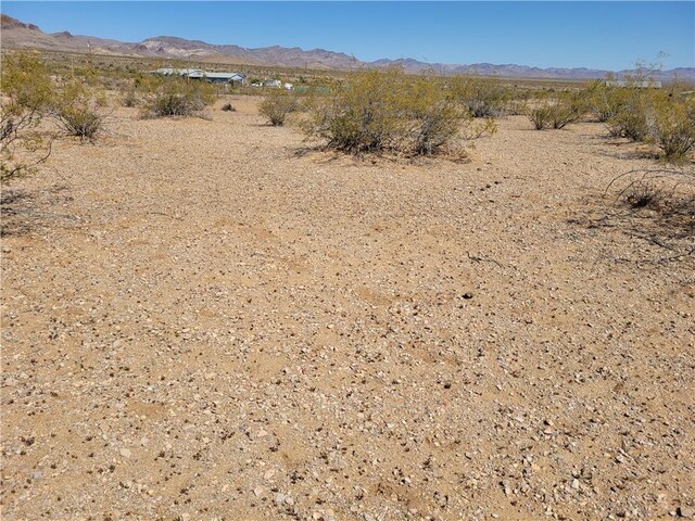 1566 S Glenbar Rd, Golden Valley, AZ 86413