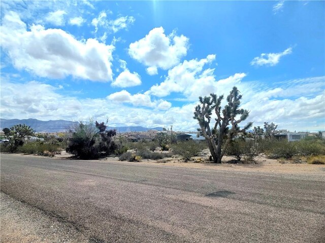 555 W Haystack Dr, Meadview, AZ 86444 - photo 27