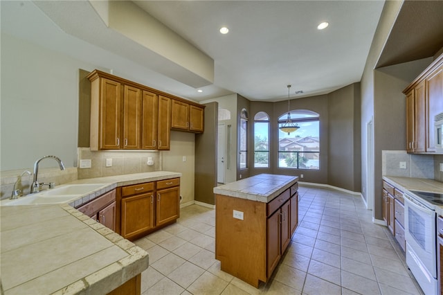 937 Talon Pointe Dr, Bullhead City, AZ 86429 - photo 10