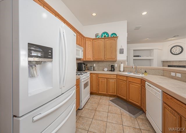 2459 N Ridge Ave, Bullhead City, AZ 86429 - photo 9