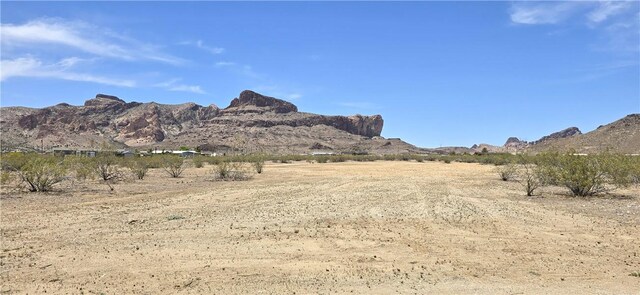 2161 S Dugas Rd, Golden Valley, AZ 86413 - photo 2