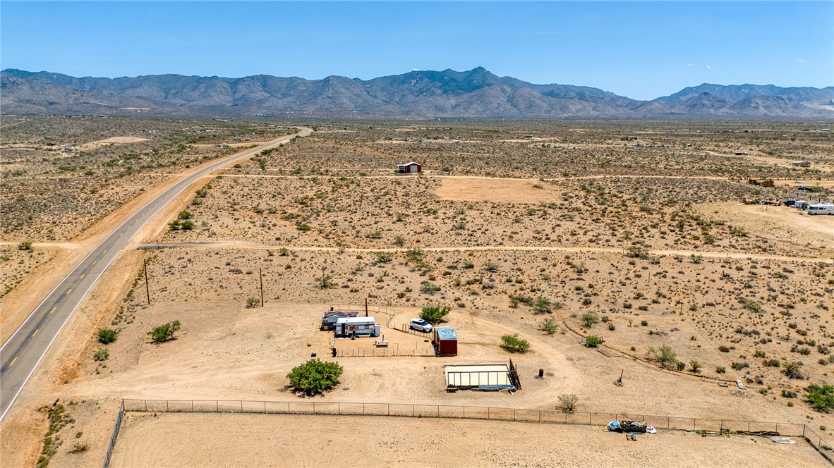 6464 W Chloride Rd, Chloride, AZ 86431 - photo 16