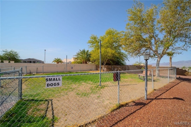 Listing photo 3 for 2344 Monterrey Ln, Bullhead City AZ 86442