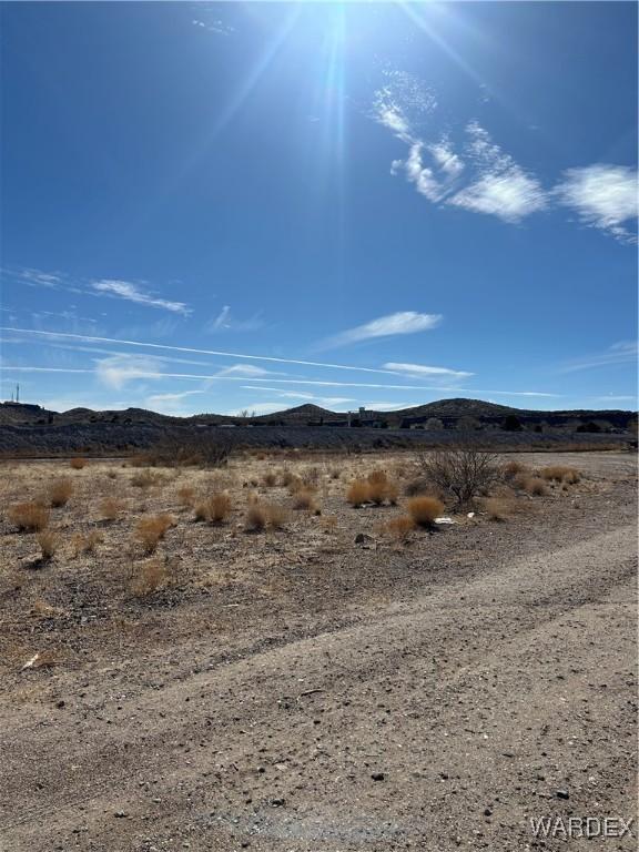 Listing photo 3 for 860 E Simon Ave, Kingman AZ 86409