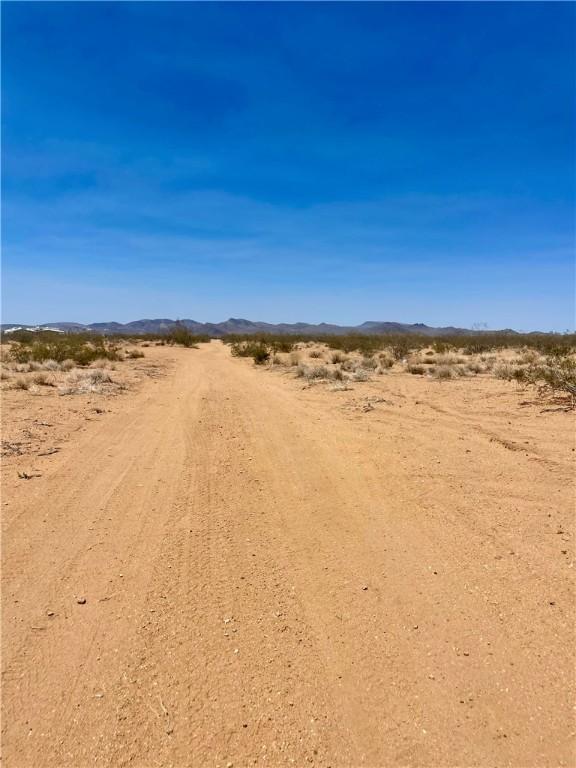 326-05-160 N Chicory Dr, Dolan Springs, AZ 86441 - photo 11