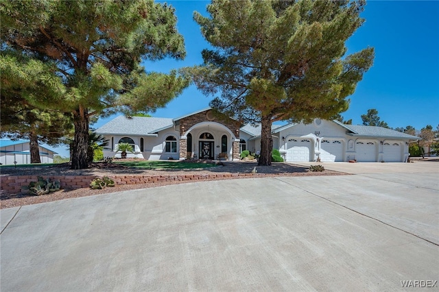 3516 Packsaddle Rd, Kingman, AZ 86401 - photo 1