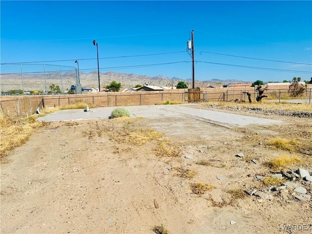 Listing photo 3 for 1921 Morning Glory Trl, Bullhead City AZ 86442