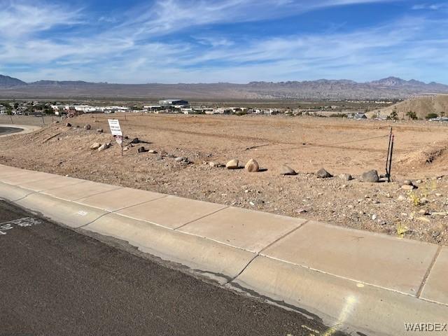 Listing photo 2 for 1925 E Solano Dr, Bullhead City AZ 86442