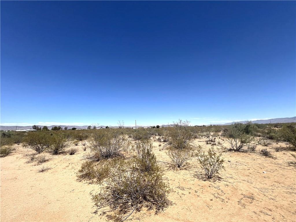 306-05-020 N Ligurta Rd, Golden Valley, AZ 86413 - photo 2