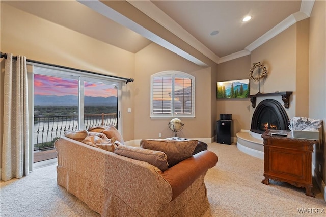 living room with recessed lighting, light colored carpet, ornamental molding, a lit fireplace, and baseboards