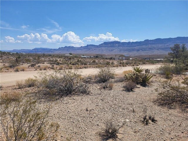 760 E Supai Dr, Meadview, AZ 86444 - photo 1