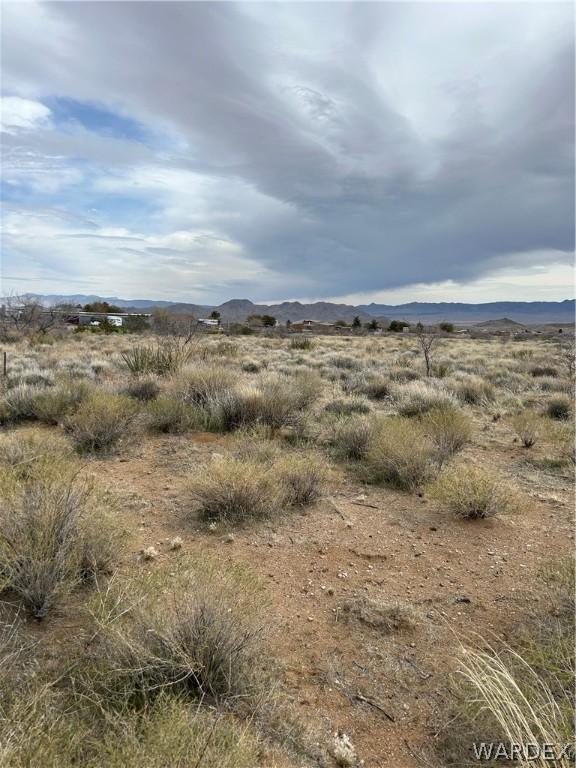 Listing photo 2 for TBD E Harry Coffman Rd, Kingman AZ 86409