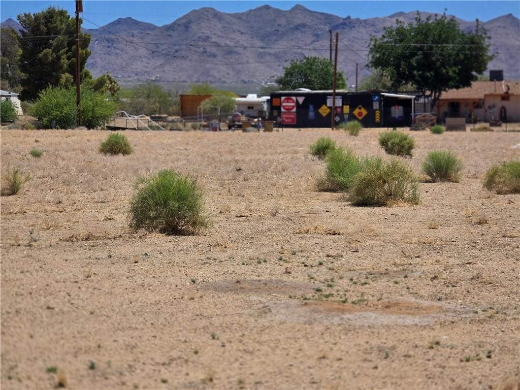 3634 N Gila Rd, Golden Valley, AZ 86413 - photo 2
