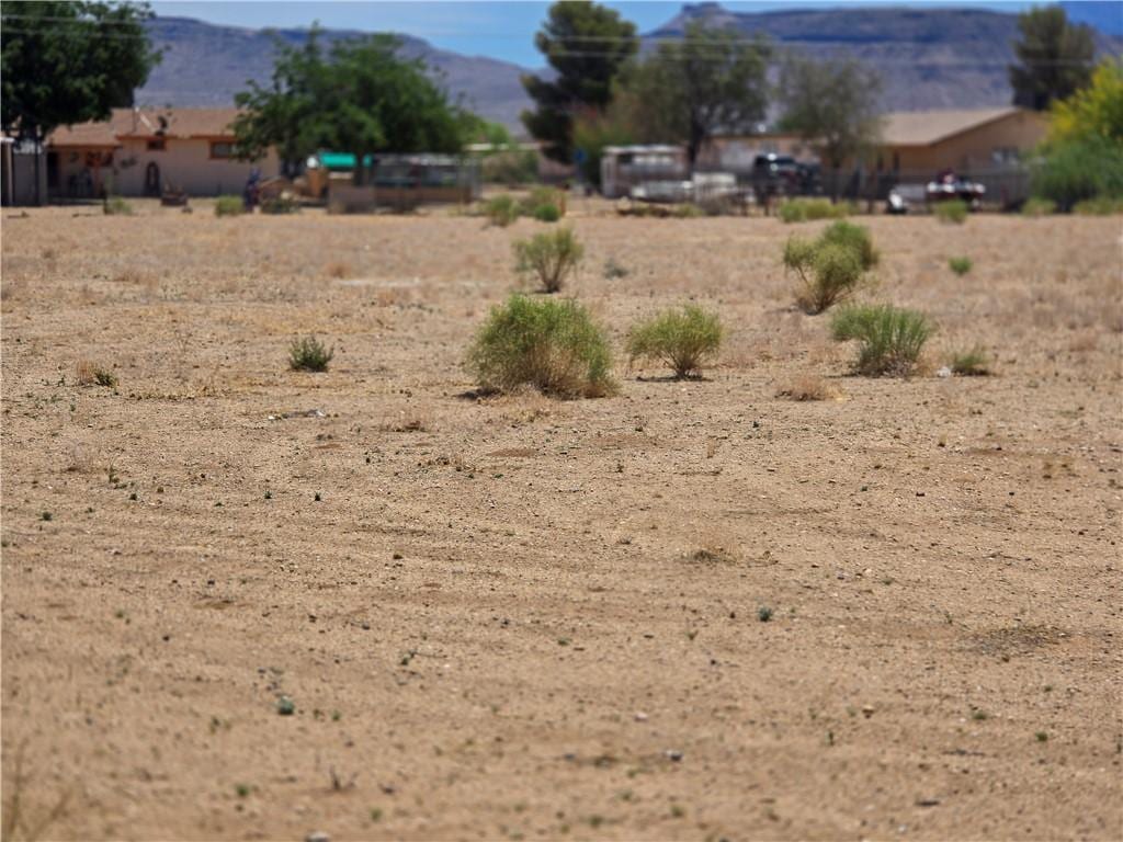 3634 N Gila Rd, Golden Valley, AZ 86413 - photo 3