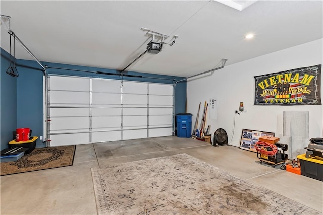 2602 Bear Mountain Loop, Bullhead City, AZ 86442 - garage with a garage door opener
