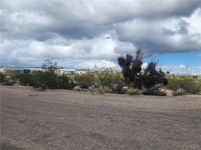 Listing photo 3 for 395 E Kolb Dr, Meadview AZ 86444