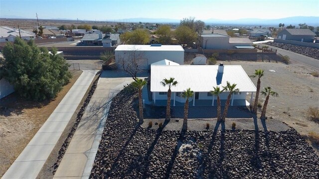 drone / aerial view featuring a residential view