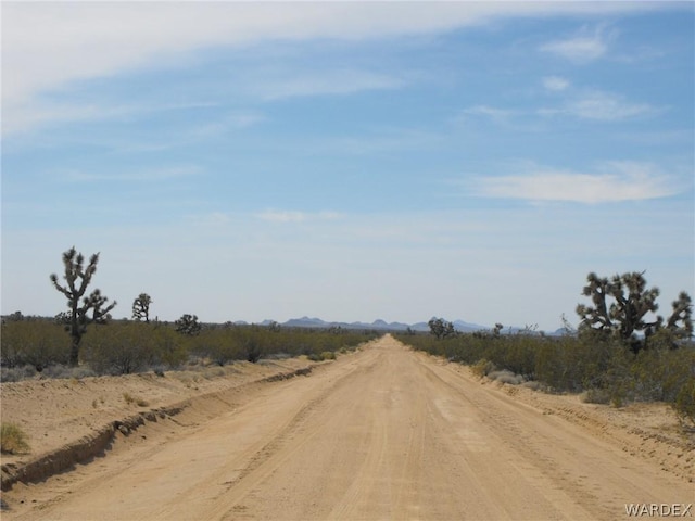 Listing photo 3 for PARCEL416 S Tom Mix Rd, Yucca AZ 86438