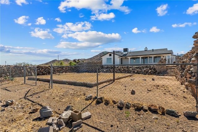 15565 Iron Dr, Dolan Springs, AZ 86441 - view of yard with a mountain view