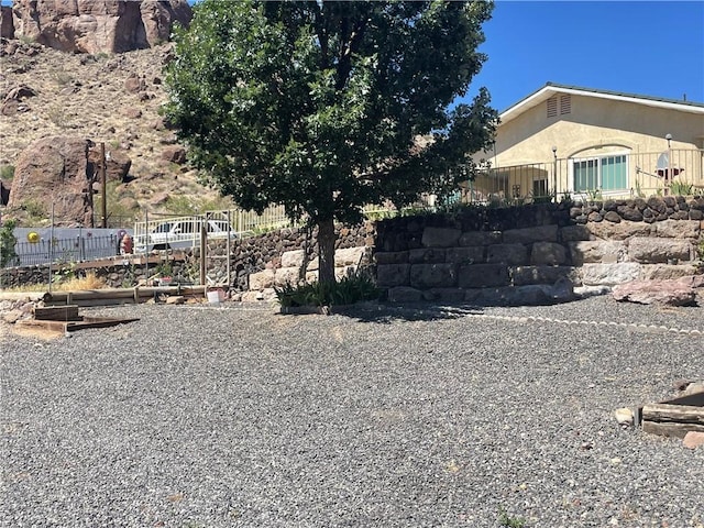2405 N Clack Canyon Rd, Kingman, AZ 86409 - view of yard