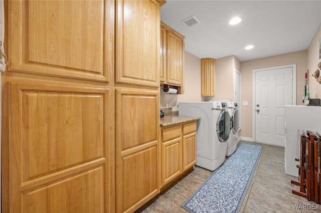 laundry area with recessed lighting, visible vents, cabinet space, washing machine and dryer, and baseboards