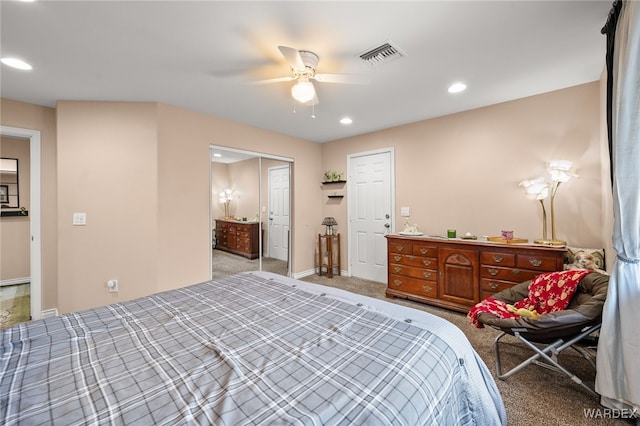 bedroom featuring ceiling fan, recessed lighting, light carpet, visible vents, and baseboards