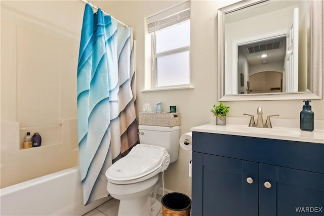 full bath with shower / bath combo with shower curtain, visible vents, toilet, and vanity