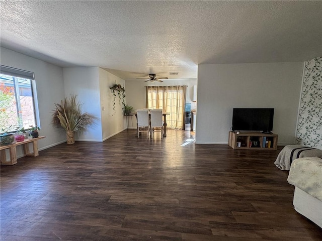 1189 Juanita Ln, Bullhead City, AZ 86442 - living area featuring wood finished floors, a textured ceiling, and ceiling fan