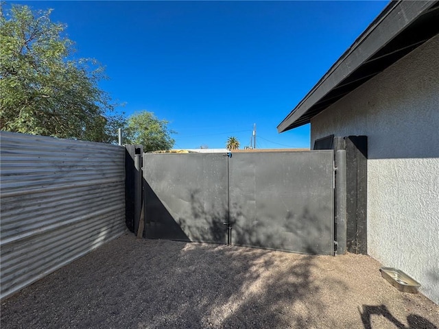 1189 Juanita Ln, Bullhead City, AZ 86442 - view of yard