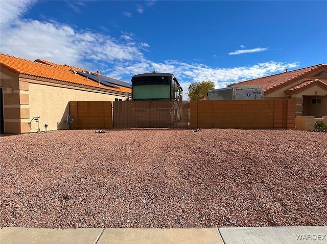 3020 Siena Dr, Bullhead City, AZ 86442 - view of yard featuring a gate and fence