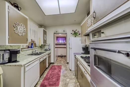 2440 5th St, Bullhead City, AZ 86429 - photo 10