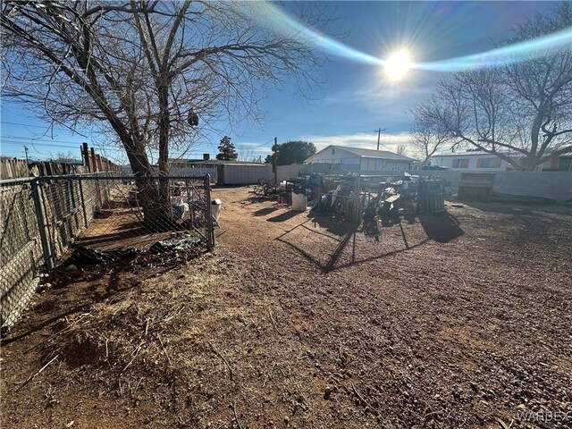 Listing photo 3 for 3142 E Ames Ave, Kingman AZ 86409