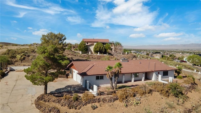 898 Crestwood Ln, Kingman, AZ 86409 - view from above of property featuring a mountain backdrop