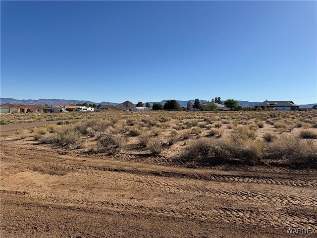 7538 E Cayuse Cir, Kingman, AZ 86401