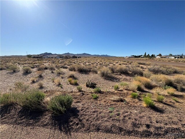 7538 E Cayuse Cir, Kingman, AZ 86401