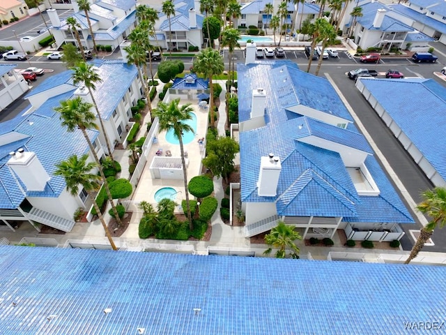 birds eye view of property featuring a residential view