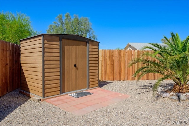 4804 S Baronsgate Way, Fort Mohave, AZ 86426 - view of shed featuring a fenced backyard