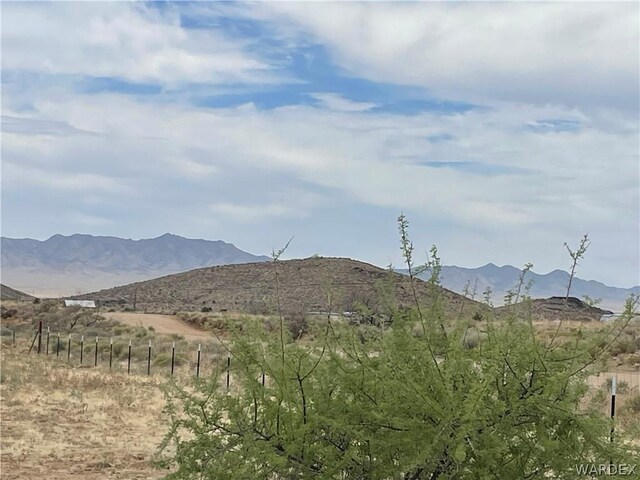 view of mountain feature featuring a rural view