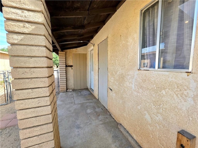 3166 E Thompson Ave, Kingman, AZ 86409 - doorway to property with stucco siding