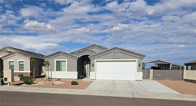 5338 Rattlesnake Rd, Kingman, AZ 86409 - photo 1