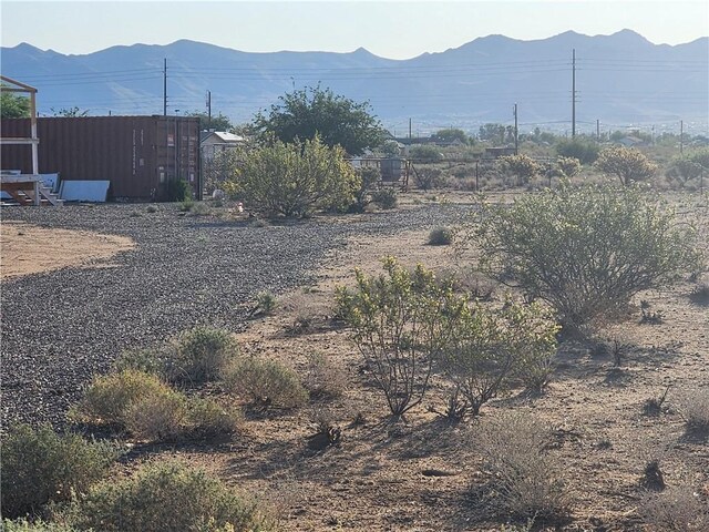 6115 Karas Way, Golden Valley, AZ 86413