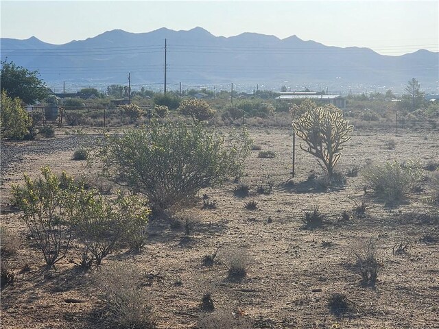 6115 Karas Way, Golden Valley, AZ 86413