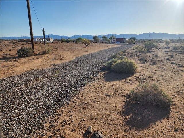 6115 Karas Way, Golden Valley, AZ 86413