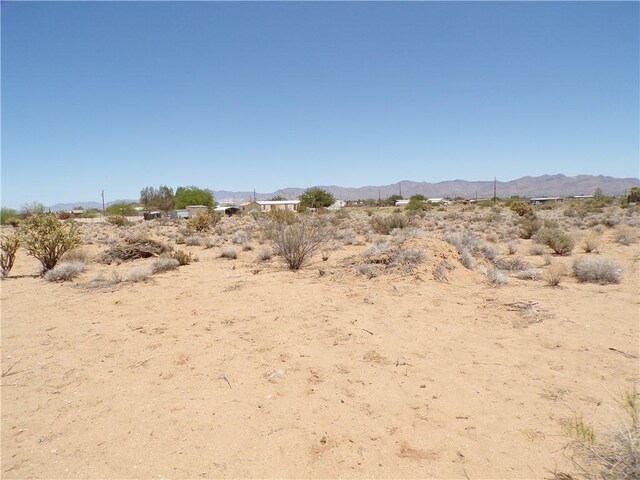 6115 Karas Way, Golden Valley, AZ 86413