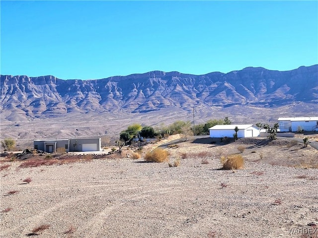 Listing photo 3 for 30180 N Basin Dr, Meadview AZ 86444