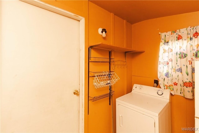 laundry room featuring washer / clothes dryer