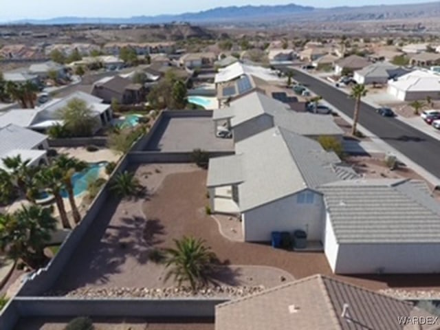 birds eye view of property featuring a residential view